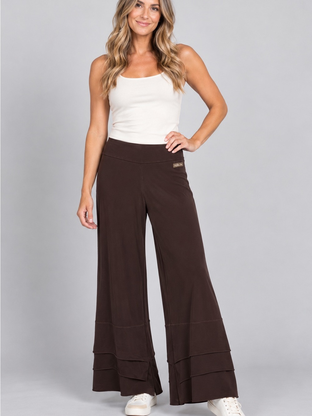 Matilda Jane Finn Pants Tiered Womens Size Large Wide Leg Ruffle Boho Brown EUC